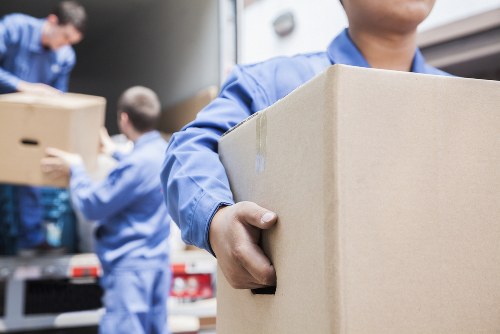 Customer booking a self storage unit under clear terms and conditions